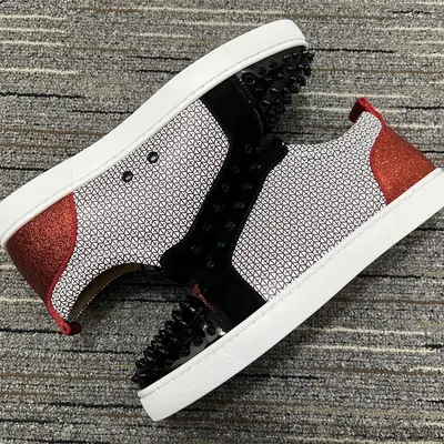 LOUBOUTINS