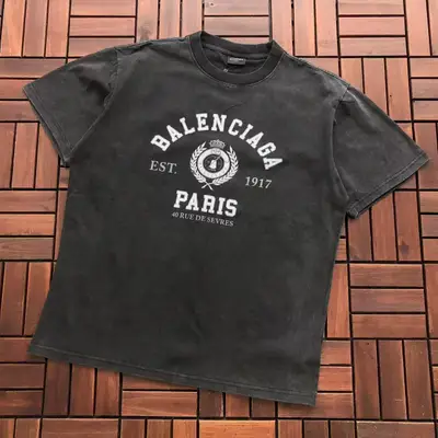 BALENCIAGA T-Shirt