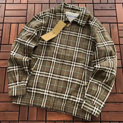 BURBERRY Jacke