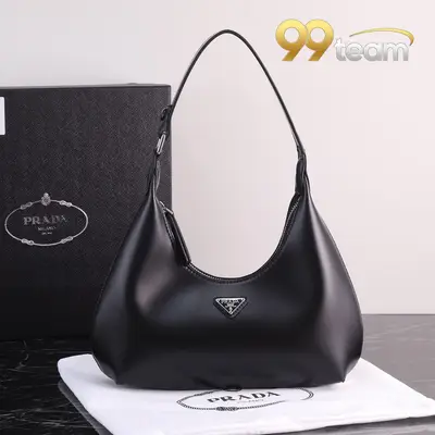 PRADA | Item ID: 09207