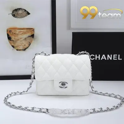 CHANEL | Item ID: 01464