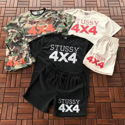 STUSSY T-Shirt