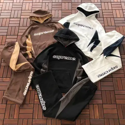 SUPREME Hoodie