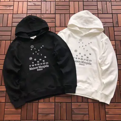 MAISON MARGIELA Hoodie