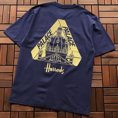 PALACE T-Shirt