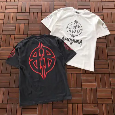 BALENCIAGA T-Shirt