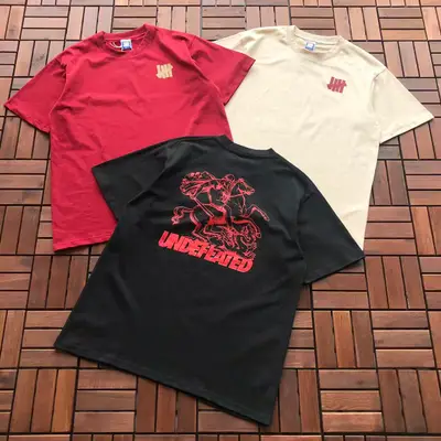 UNDEFEATED T-Shirt