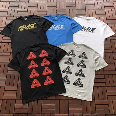 PALACE T-Shirt