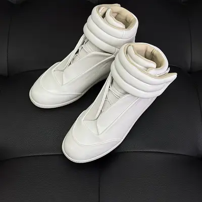 MAISON MARGIELA