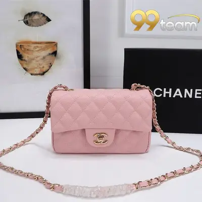 CHANEL | Item ID: 01426