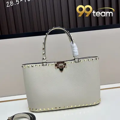 VALENTINO | Item ID: 18839