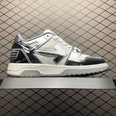 OFF-WHITE