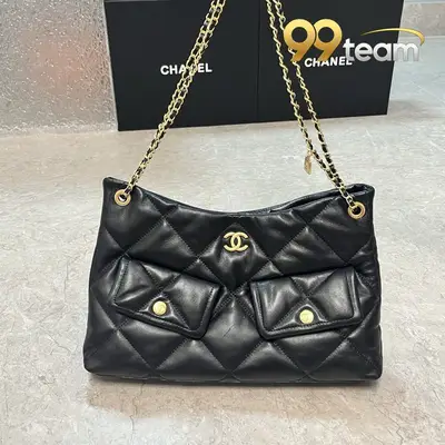 CHANEL | Item ID: 02435