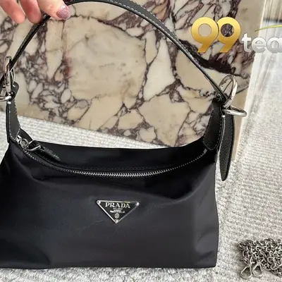 PRADA | Item ID: 08831