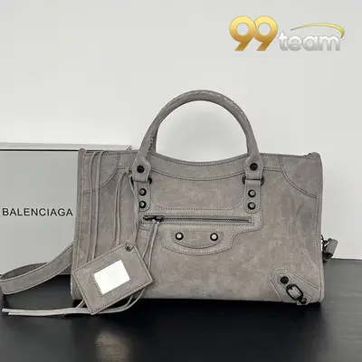 BALENCIAGA | Item ID: 21814
