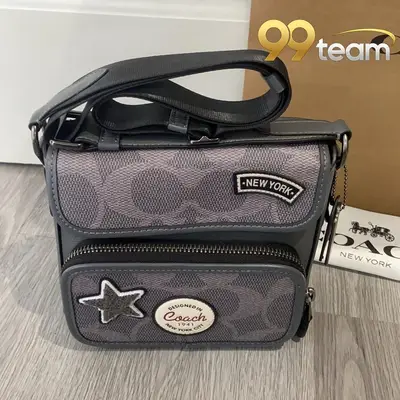 COACH | Item ID: 04556