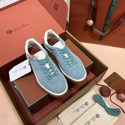LORO PIANA