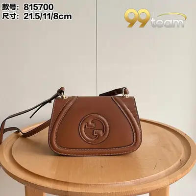 GUCCI | Item ID: 16331