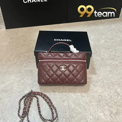 CHANEL | Item ID: 02440
