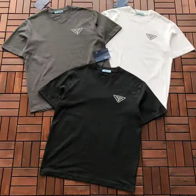 PRADA T-Shirt