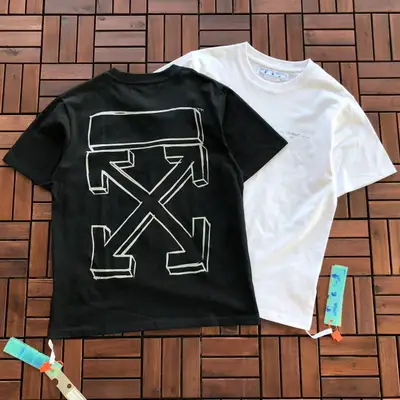 OFF-WHITE T-Shirt