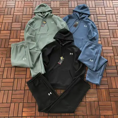 UNDER ARMOUR Hoodie