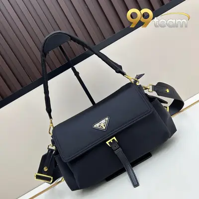 PRADA | Item ID: 09581