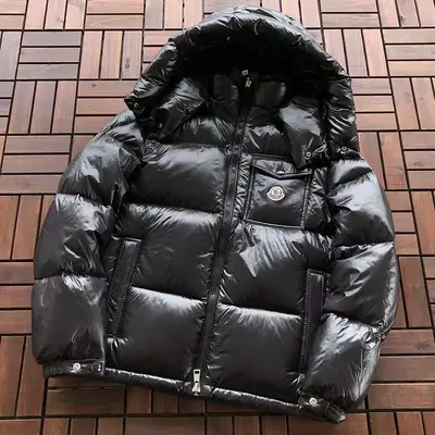 MONCLER Jacke