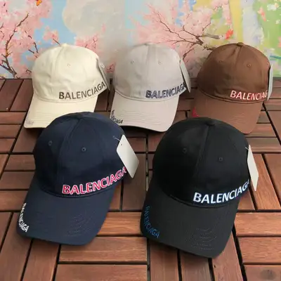 BALENCIAGA Cap