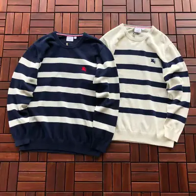 BURBERRY Sweater