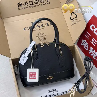 COACH | Item ID: 05169