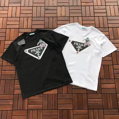 PRADA T-Shirt