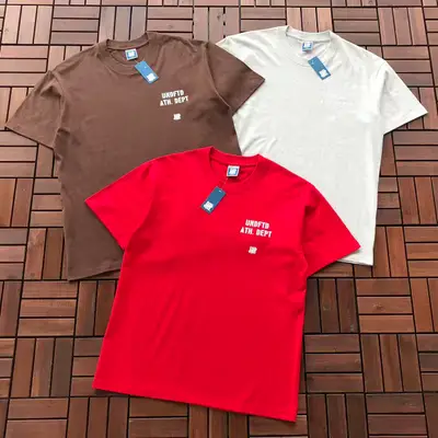 UNDEFEATED T-Shirt
