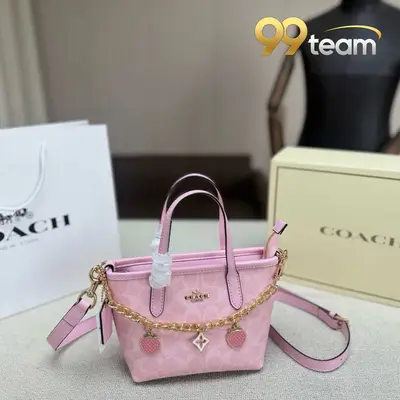 COACH | Item ID: 04343