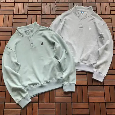 UNDEFEATED Sweater