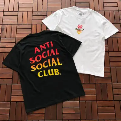 ANTI SOCIAL SOCIAL CLUB T-Shirt