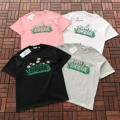 BURBERRY T-Shirt