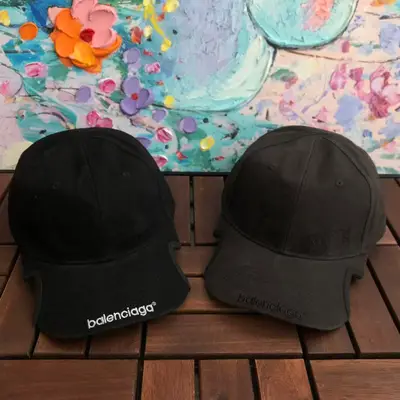 BALENCIAGA Cap