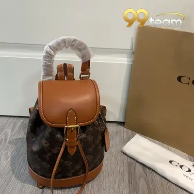 COACH | Item ID: 05010