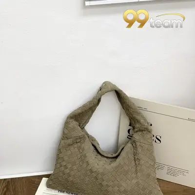 BOTTEGA VENETTA | Item ID: 20680