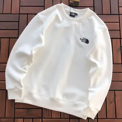 THE NORTH FACE Sweater