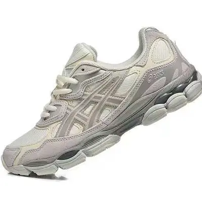 ASICS