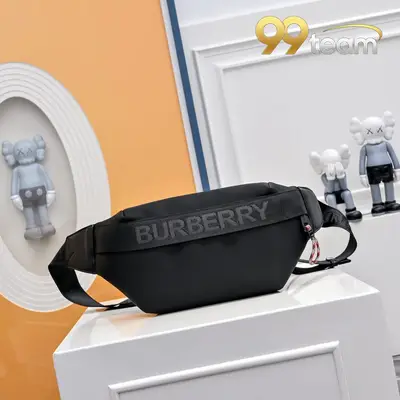 BURBERRY | Item ID: 21622