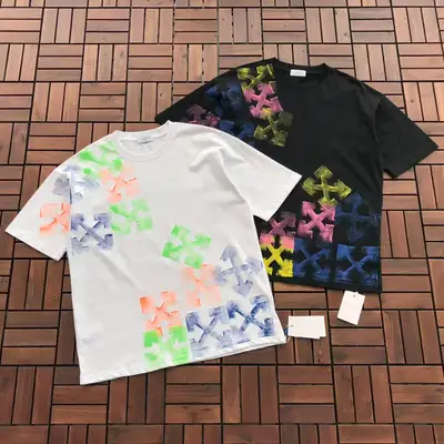 OFF-WHITE T-Shirt