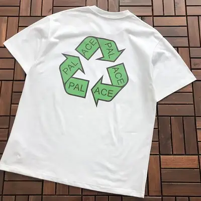 PALACE T-Shirt