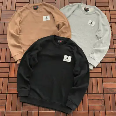 JORDAN Sweater