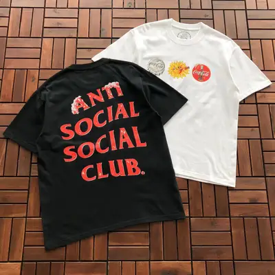 ANTI SOCIAL SOCIAL CLUB T-Shirt
