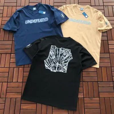 UNDEFEATED T-Shirt