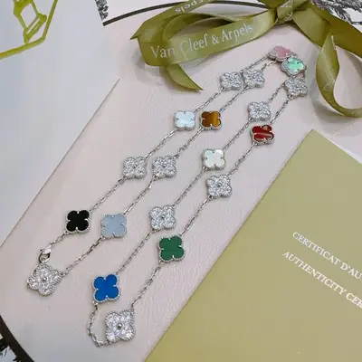 VAN CLEEF & ARPELS Schmuck