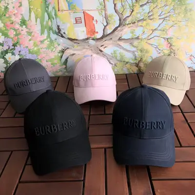 BURBERRY Cap